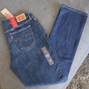 Levi's Women's Medium Blue Straight-Leg Jeans